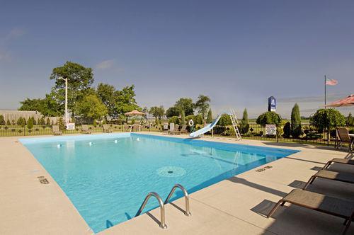 Milan Garden Inn Thorold Instalações foto